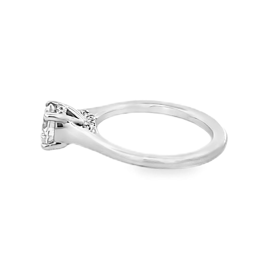 18KT White Gold Round Center Diamond Engagement Ring 1.05ctw