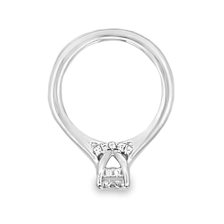 18KT White Gold Round Center Diamond Engagement Ring 1.05ctw