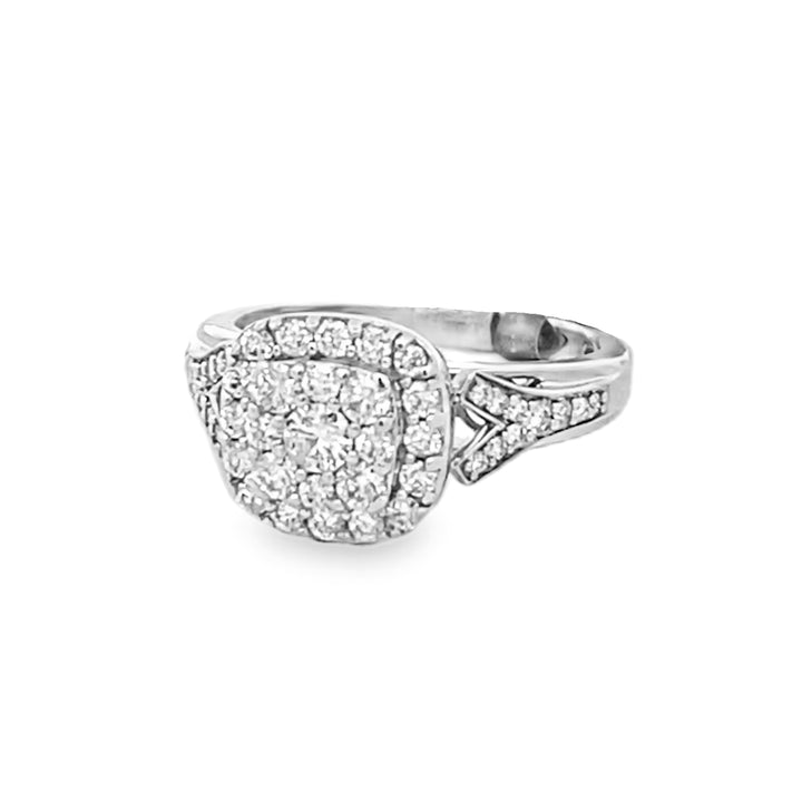 14K White Gold Round Cut Diamond Cluster Ring 0.50ctw