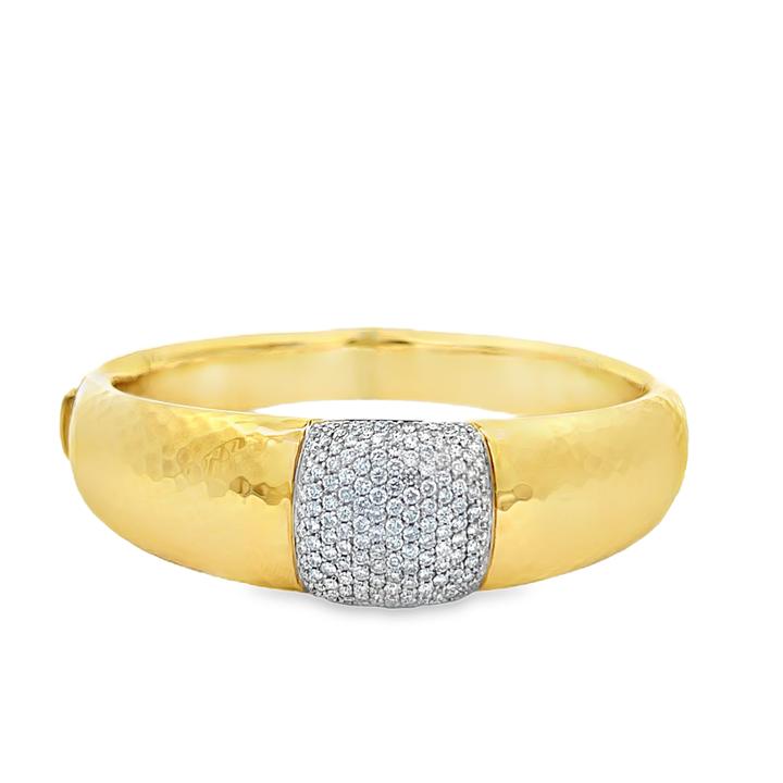 18K Yellow Gold Round Cut Diamond Cluster Martellato Bracelet 2.00ctw