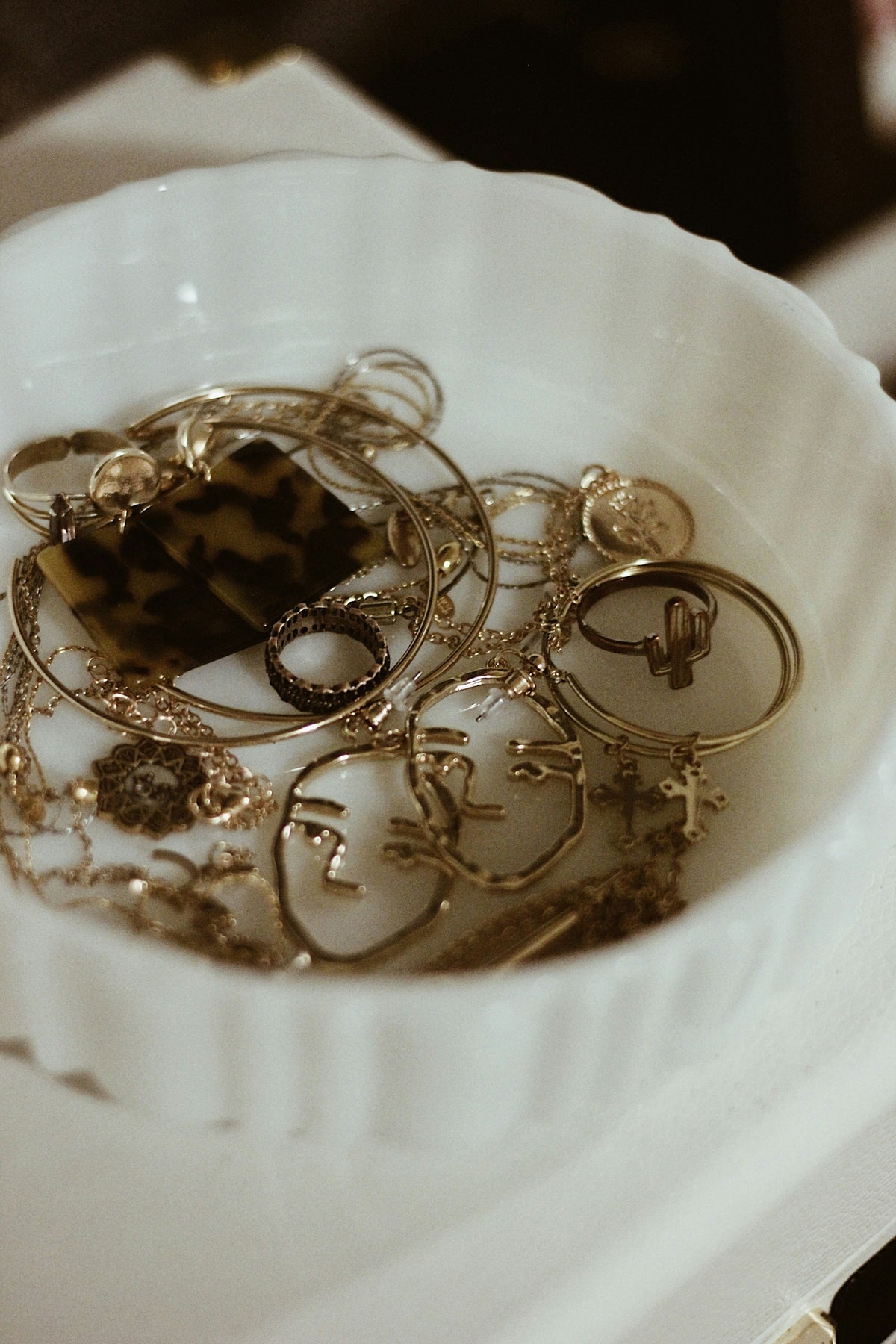 How to Clean Jewelry at Home