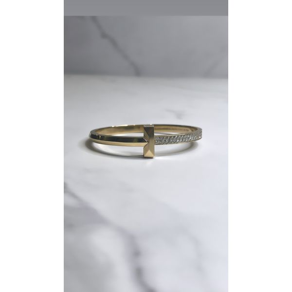T Diamond Bracelet 18K Yellow Gold 2.57 Carat Total Diamond