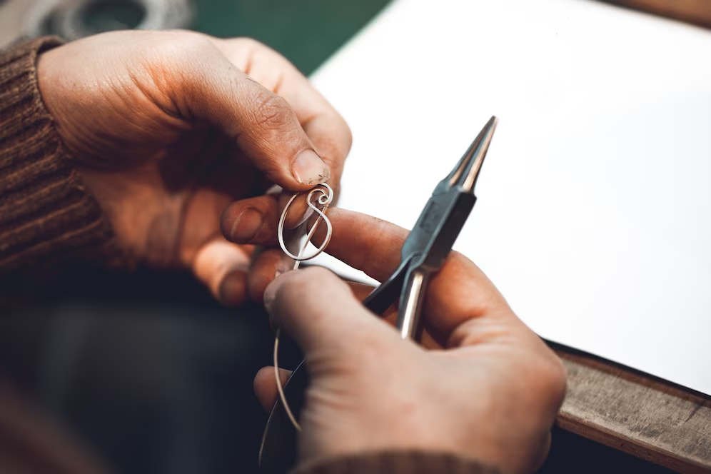 What is Custom made Jewelry and Why You Need It
