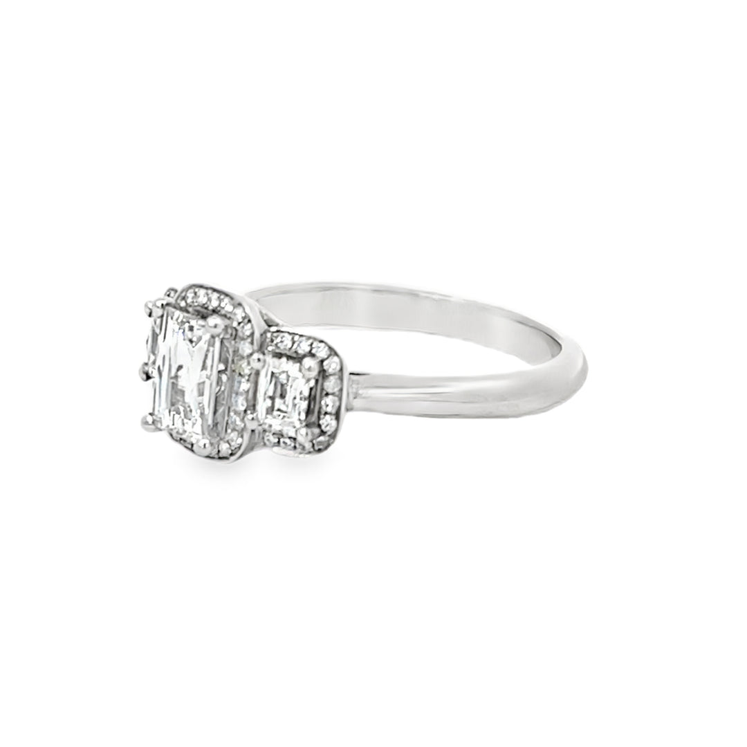 18K White Gold 1.03 Carat Diamond Ring – Mounting Diamonds