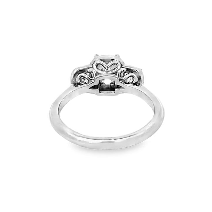 18K White Gold 1.03 Carat Diamond Ring – Mounting Diamonds
