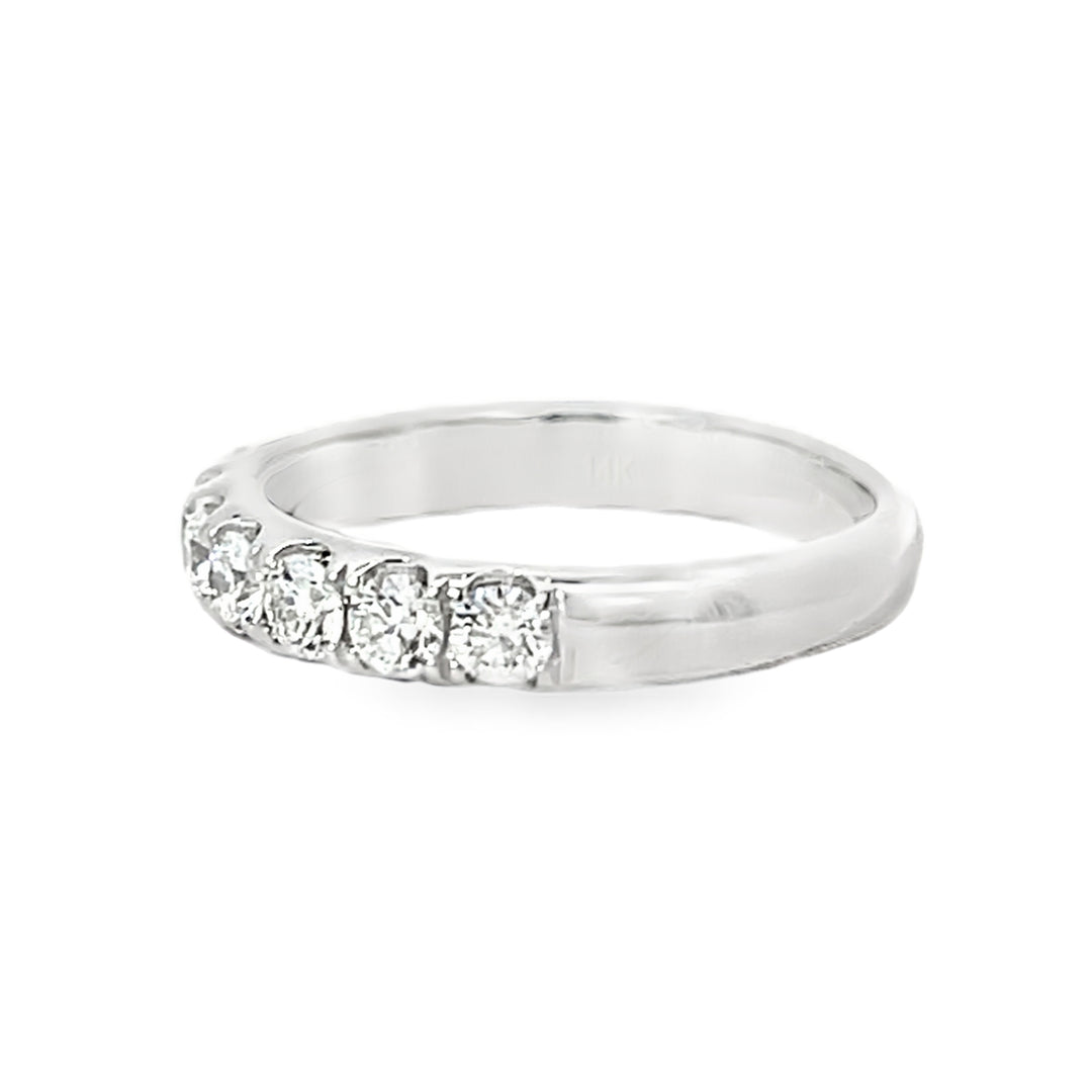 14K White Gold Round Diamond Straight Band 1.00ctw