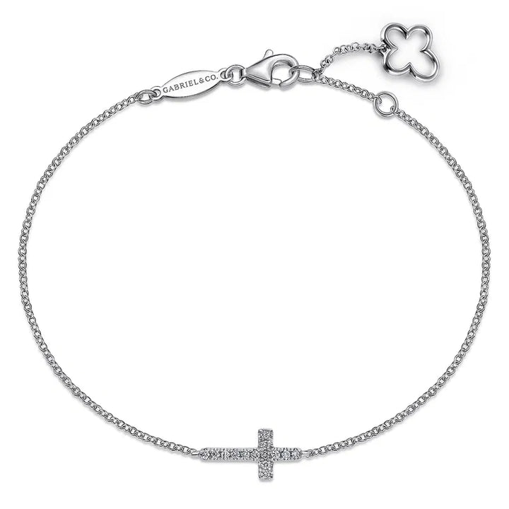 Cross Diamond Pavé Chain Bracelet