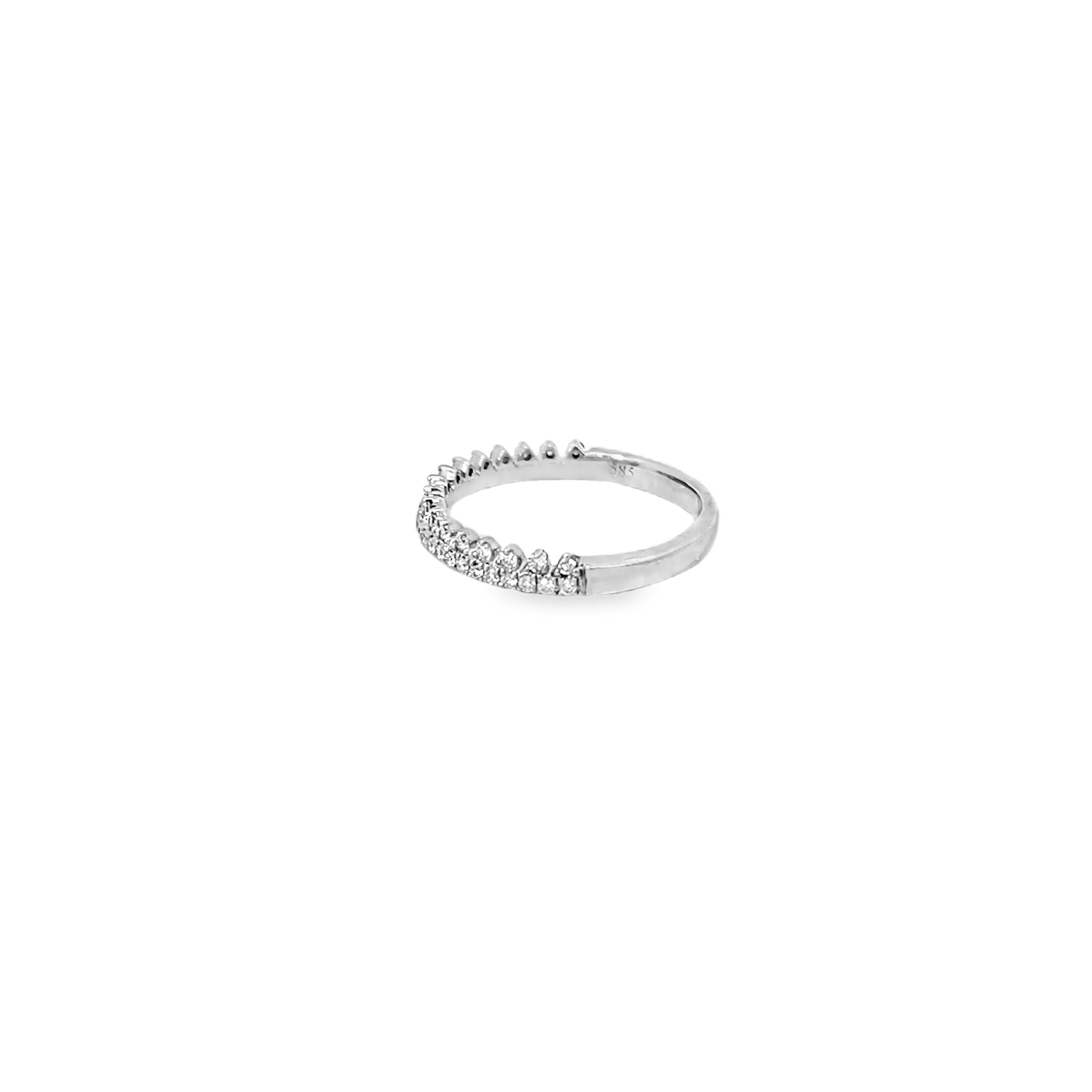 White Gold .50ctw Diamond Crown Band