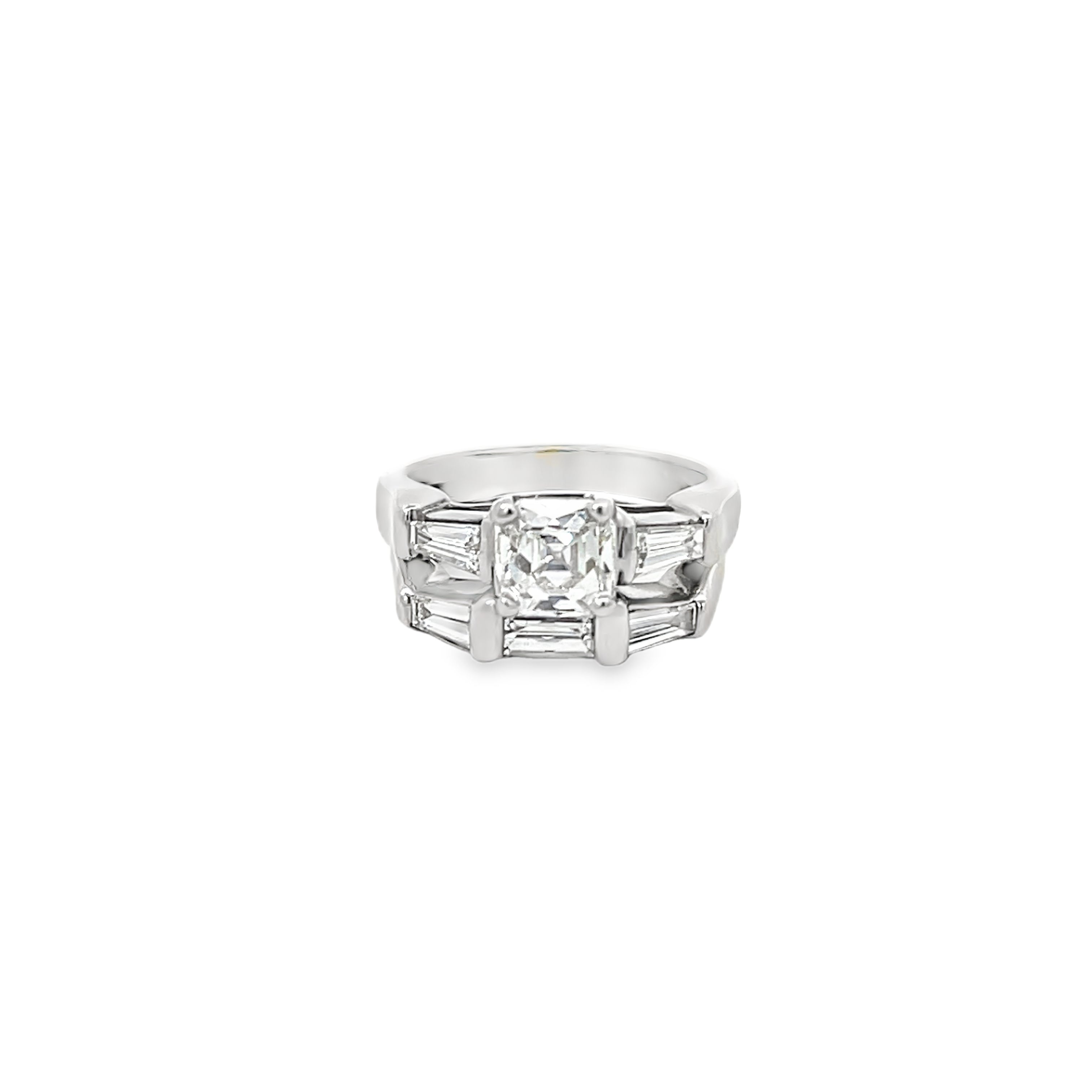 White Gold 2.22 Carats Tycoon Diamond Ring