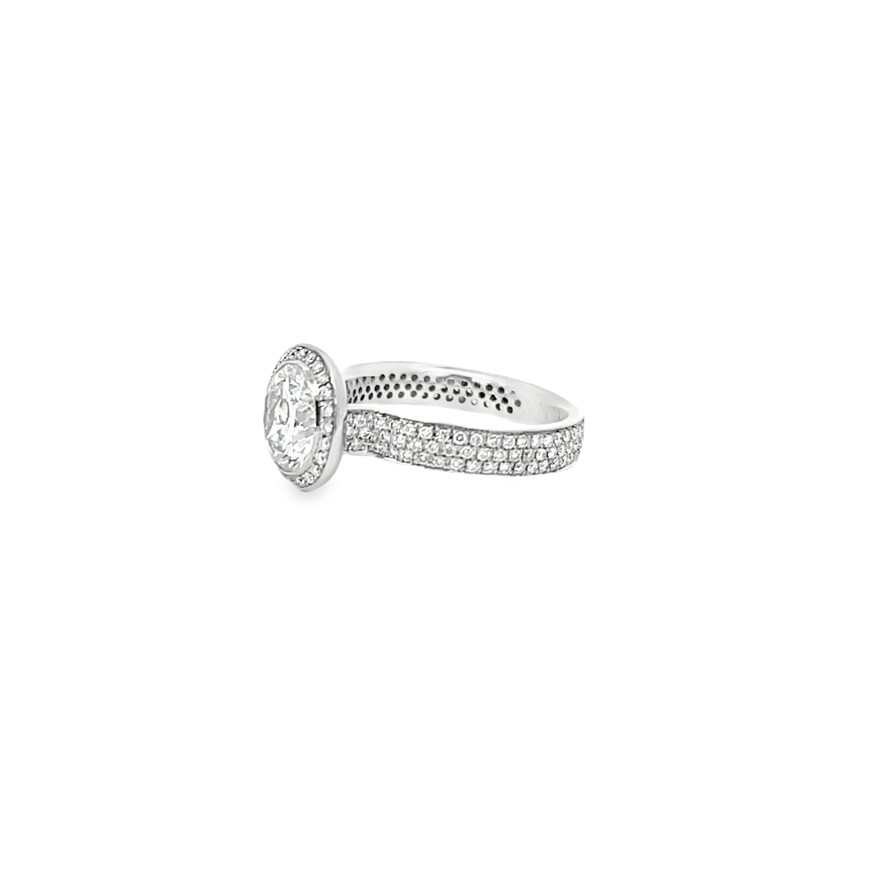 White Gold 0.76 Carats Semi Mounting Halo Style