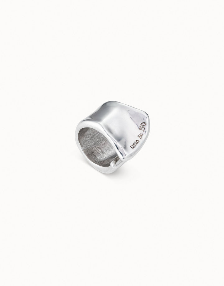 The Crevice Ring