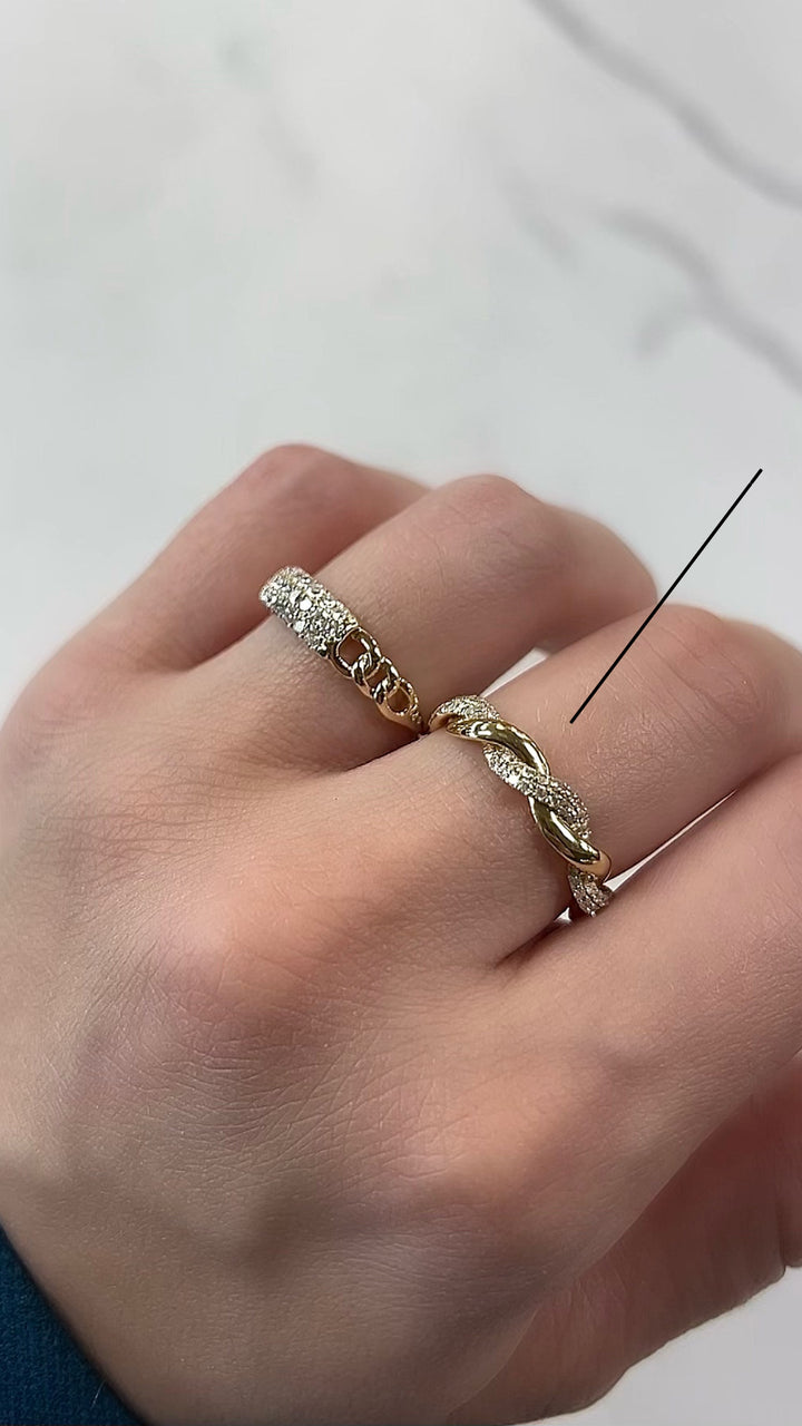 Yellow Gold Diamond Twisted Band