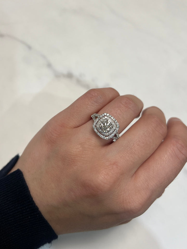 White Gold 1.70ct Round Engagement Ring