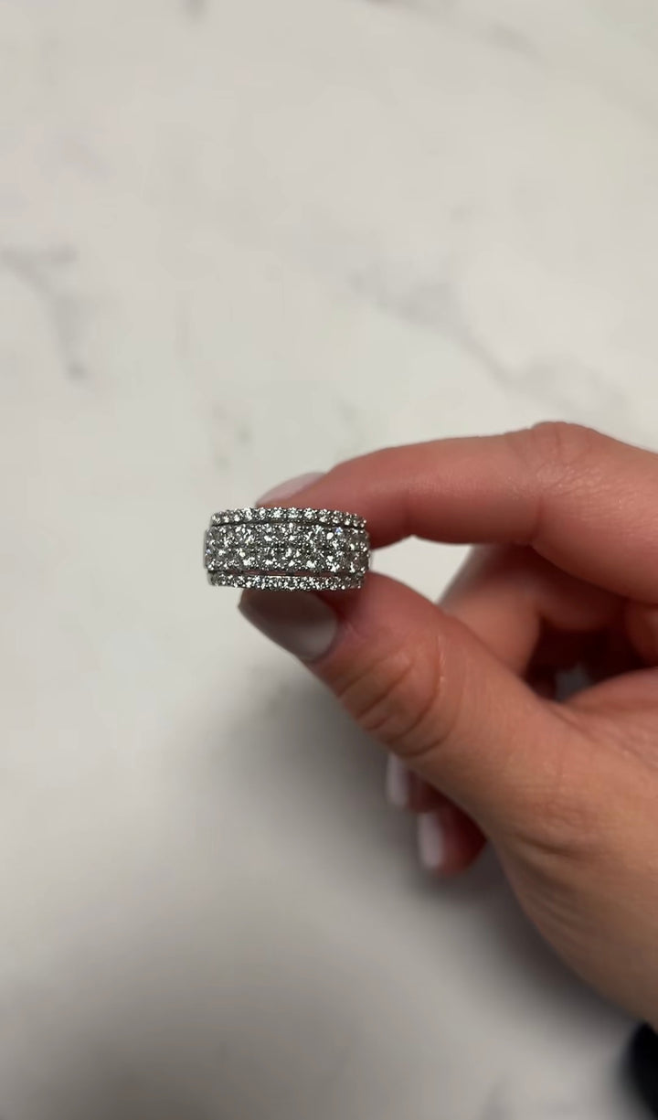White Gold Diamond Fashion Ring