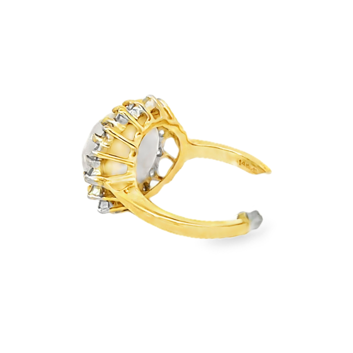 14K Yellow Gold Round Cut Diamond And Mabe Pearl Ring 0.35ctw