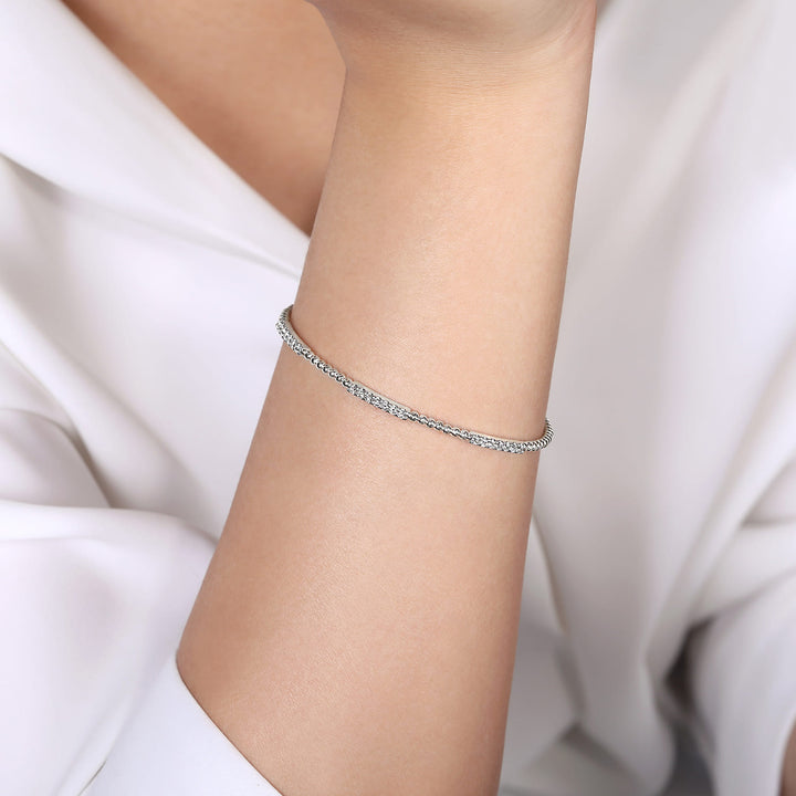 Bujukan 14K White Gold Station Bangle Bracelet