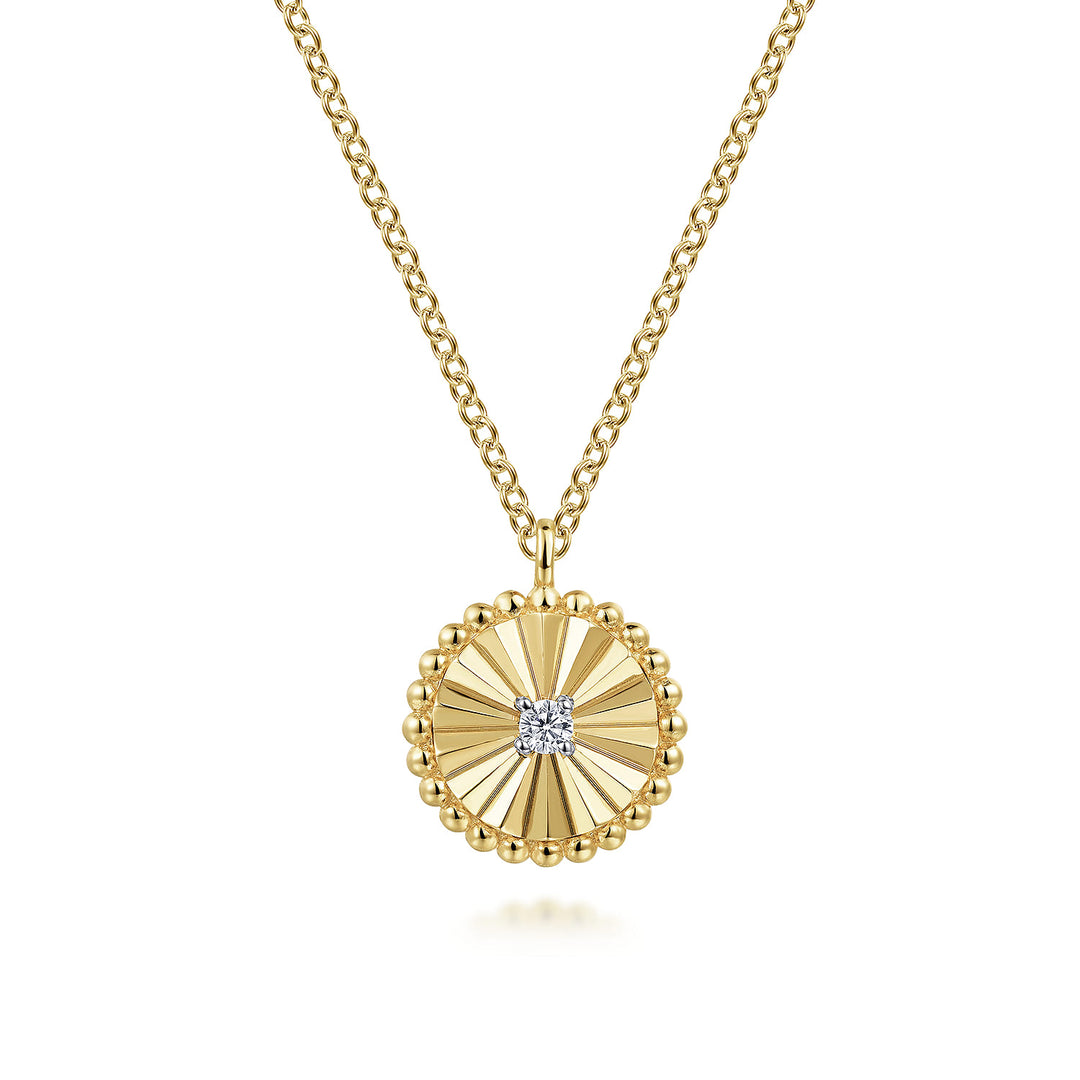 Bujukan 14K Two-Tone Gold Cut Circle Pendant Necklace