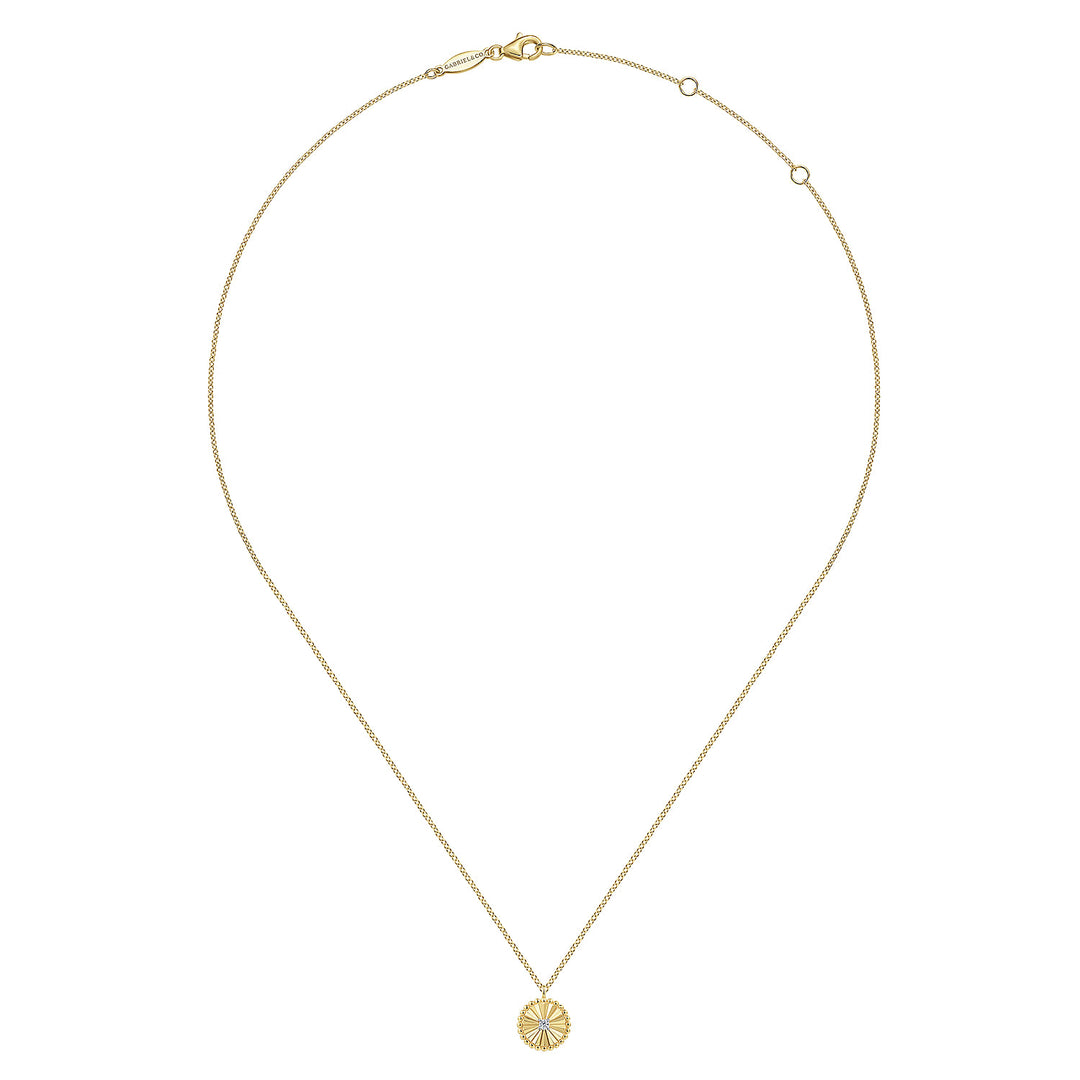 Bujukan 14K Two-Tone Gold Cut Circle Pendant Necklace