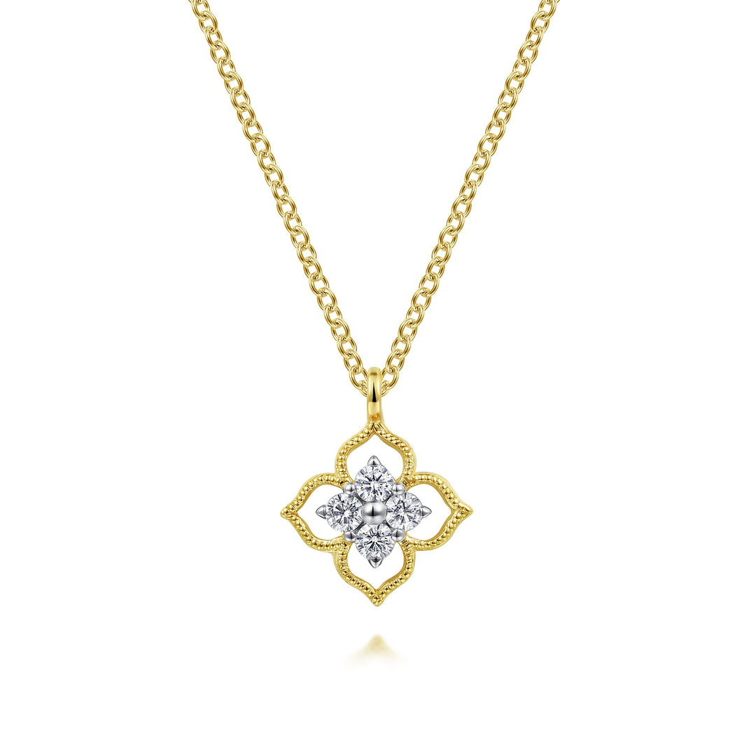 14K Yellow Gold Clover Pendant Necklace