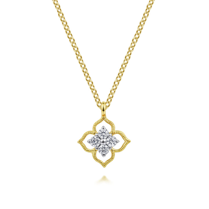 14K Yellow Gold Clover Pendant Necklace