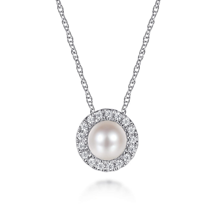 14K White Gold Pearl Necklace