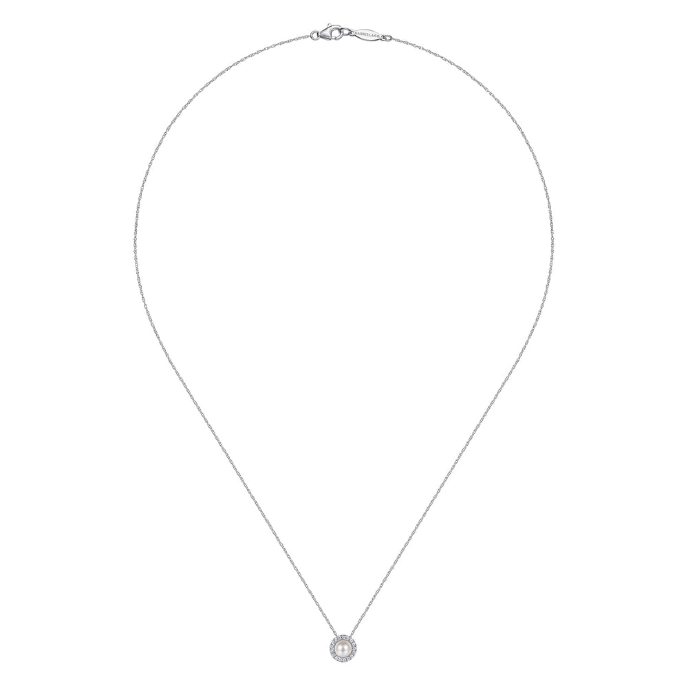 14K White Gold Pearl Necklace